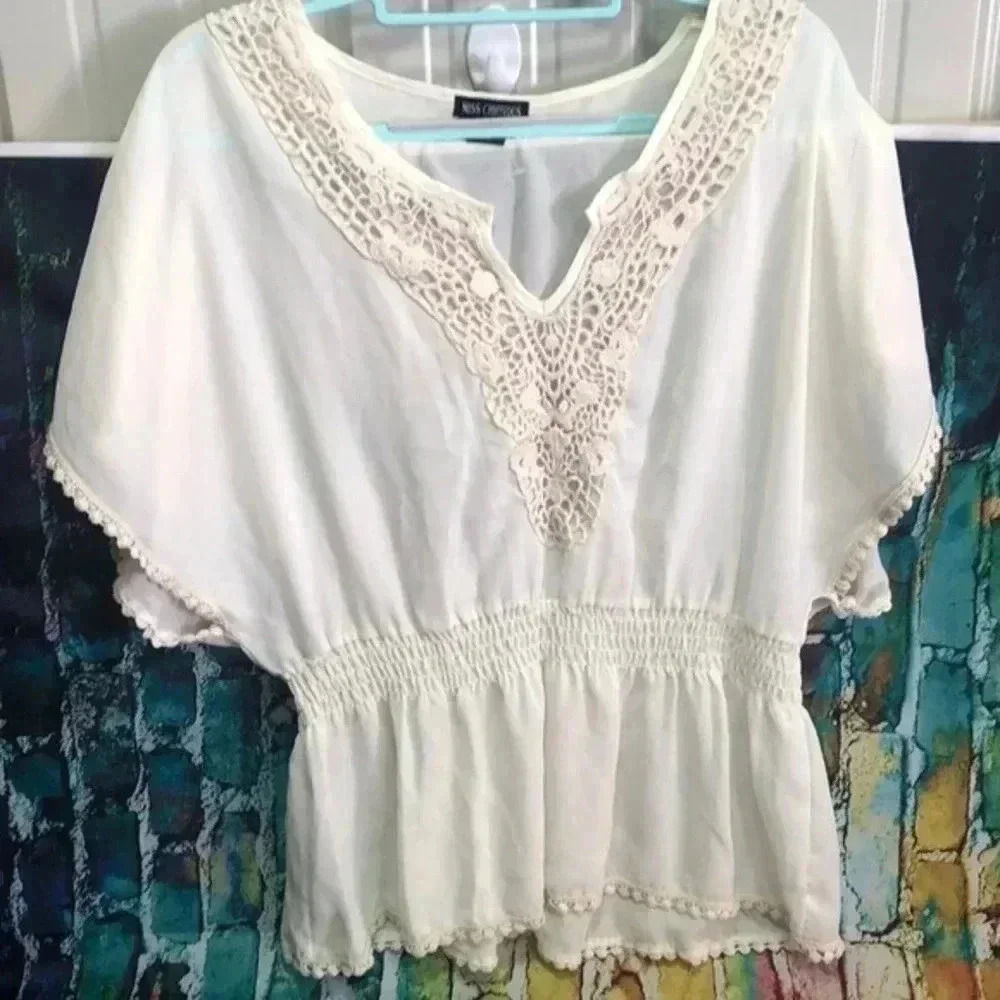 Miss Chievous brand ivory top perfect for swim cover up XL